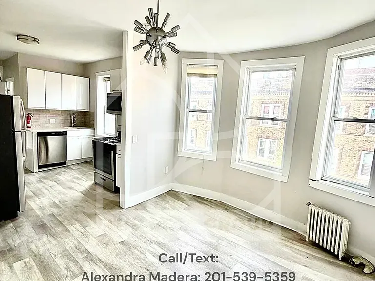 303 58th St #15A — Photo 1
