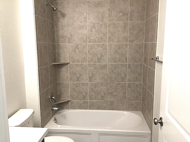 5728 Southerner Way — Photo 14