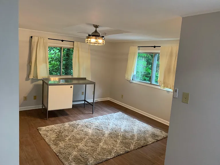 926 Greenwood Ave NE #9 — Photo 11