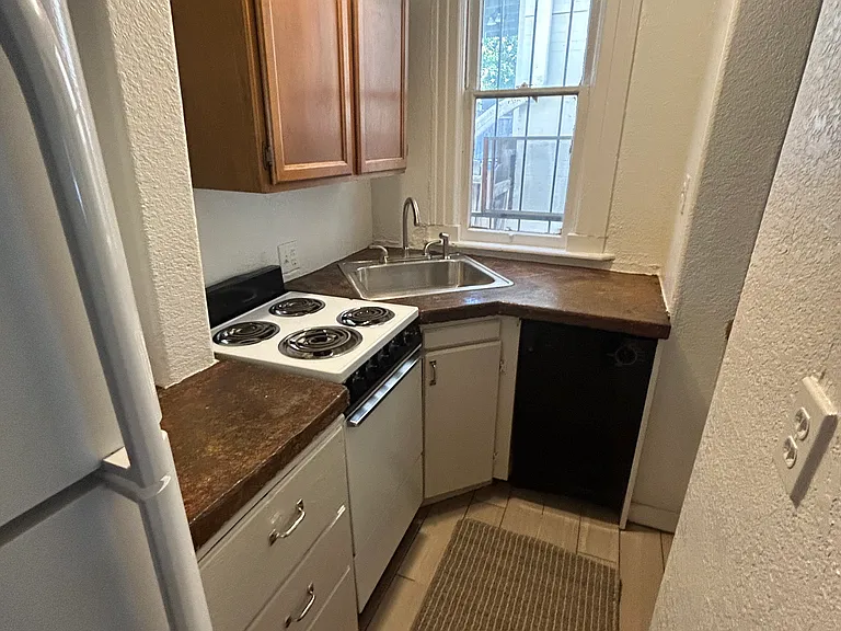 1434 York St #1 — Photo 77
