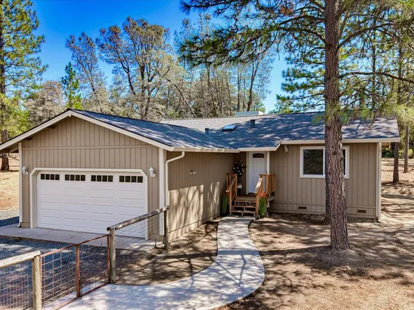 12175 Thunder Rd, Grass Valley, CA 95949