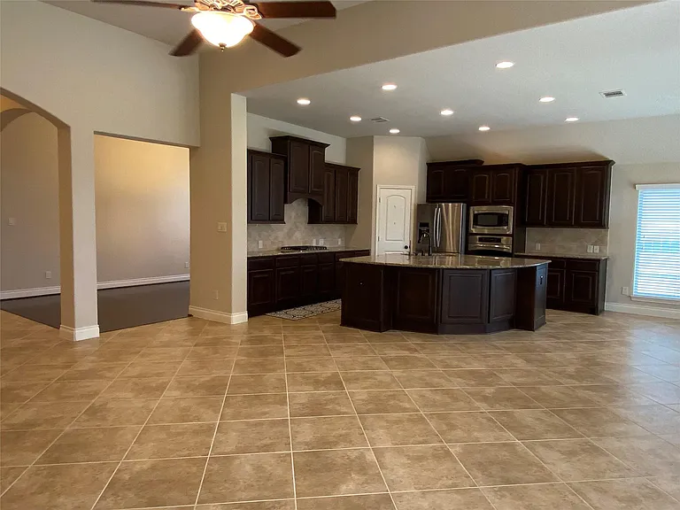 5922 Solara Ledge Ln — Photo 9