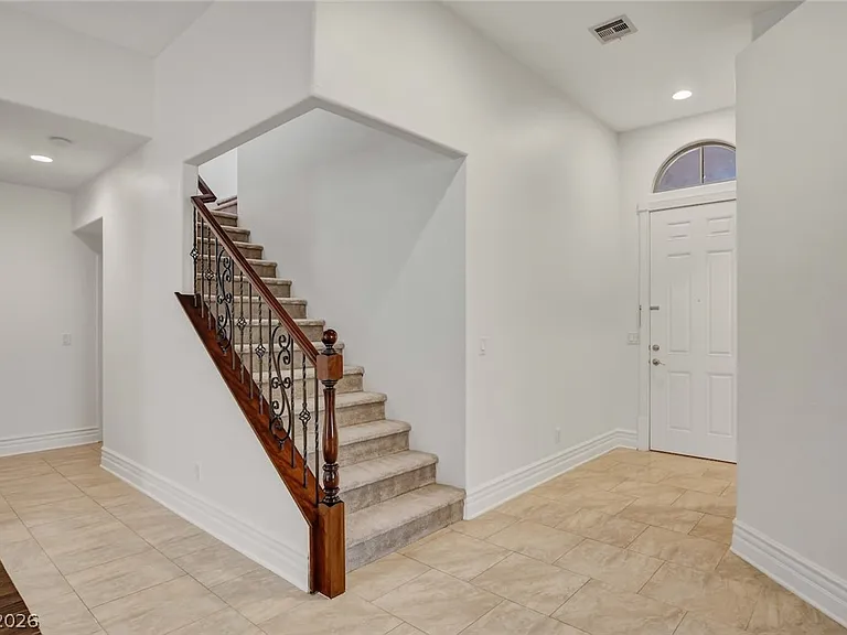 8117 Slate Falls St — Photo 52