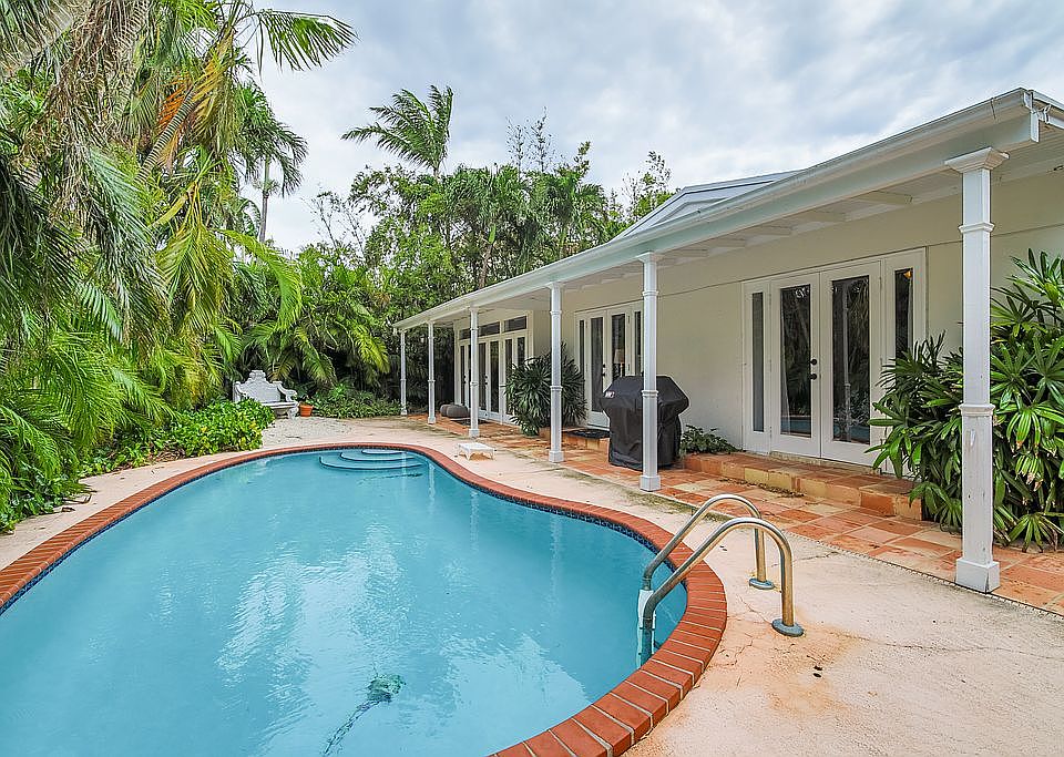 SALT WATER POOL 