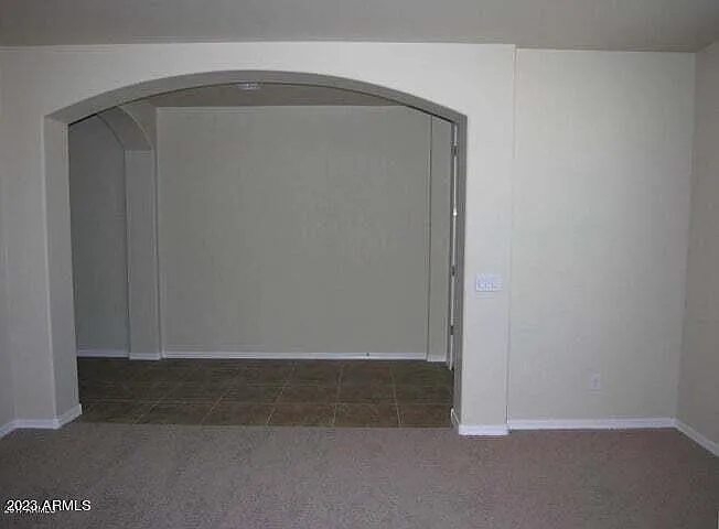 609 E Pearce Rd — Photo 17
