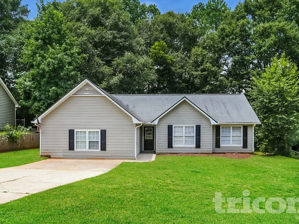 40 Rosebud Ln