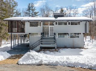 176 Beech Tree Ln, Becket, MA 01223