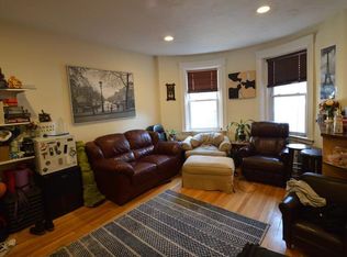 67 Babcock St #7, Brookline, MA 02446
