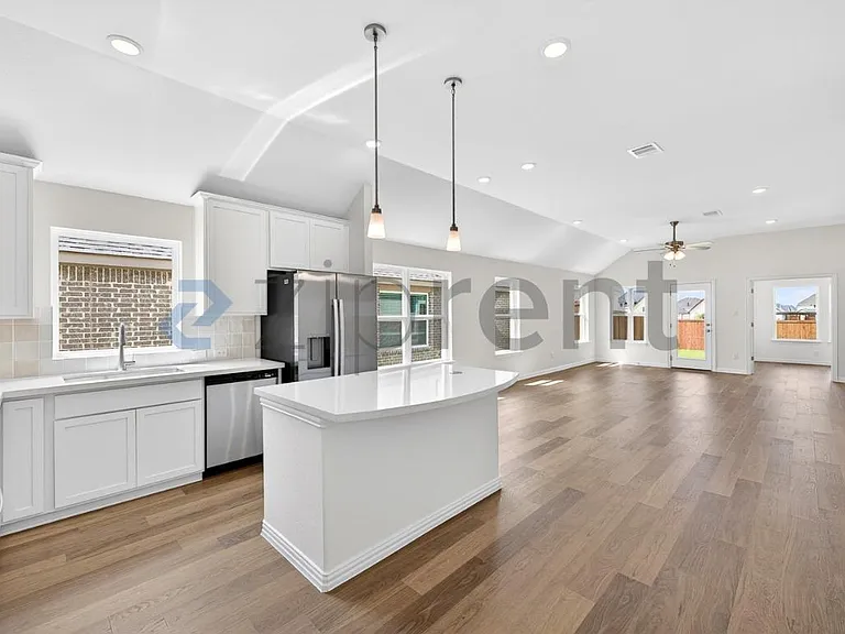 949 Schuberts Rd — Photo 6