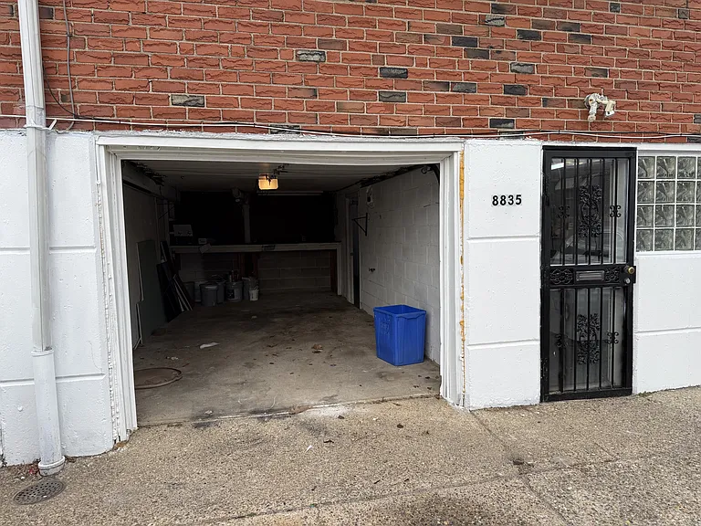 8835 Roosevelt Blvd — Photo 26