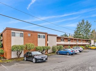 1121 SW 126th St, Seattle, WA 98146