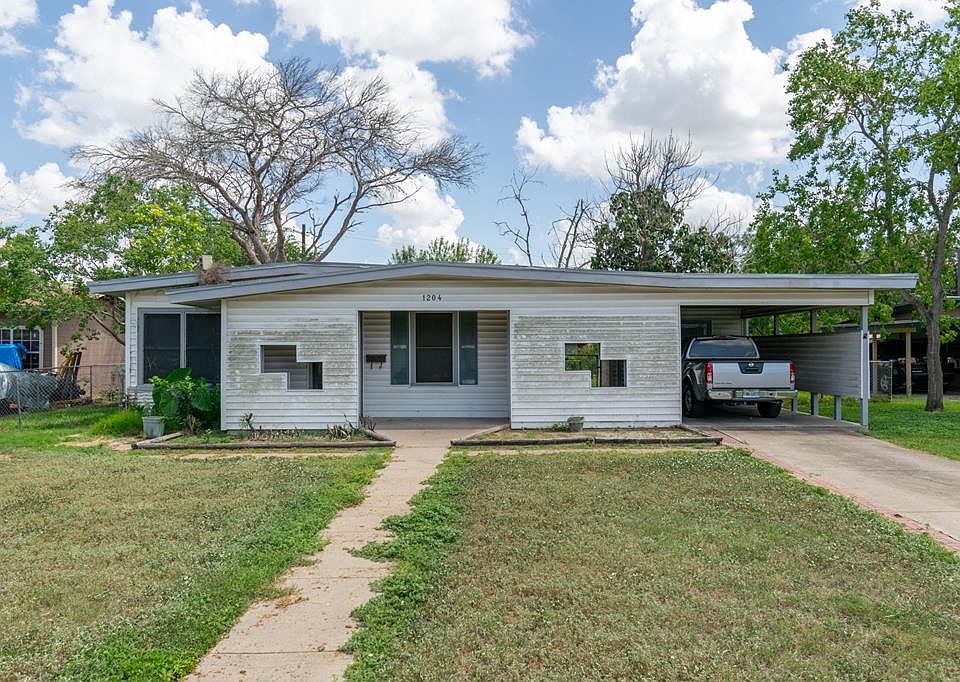 1204 Rose Dr, Alice, TX 78332 MLS 108740 Zillow
