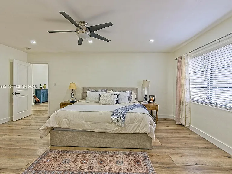 10900 SW 124th Rd — Photo 14