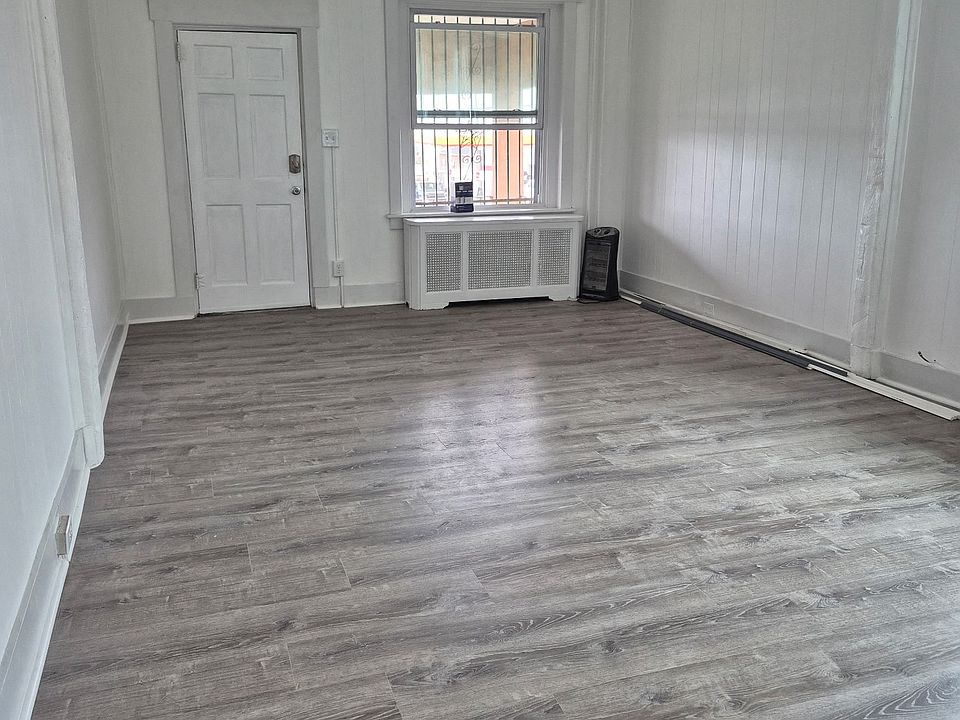 1st image of 14 Ridge Rd #8