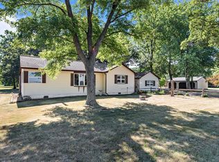 11459 N State Road 55, Demotte, IN 46310