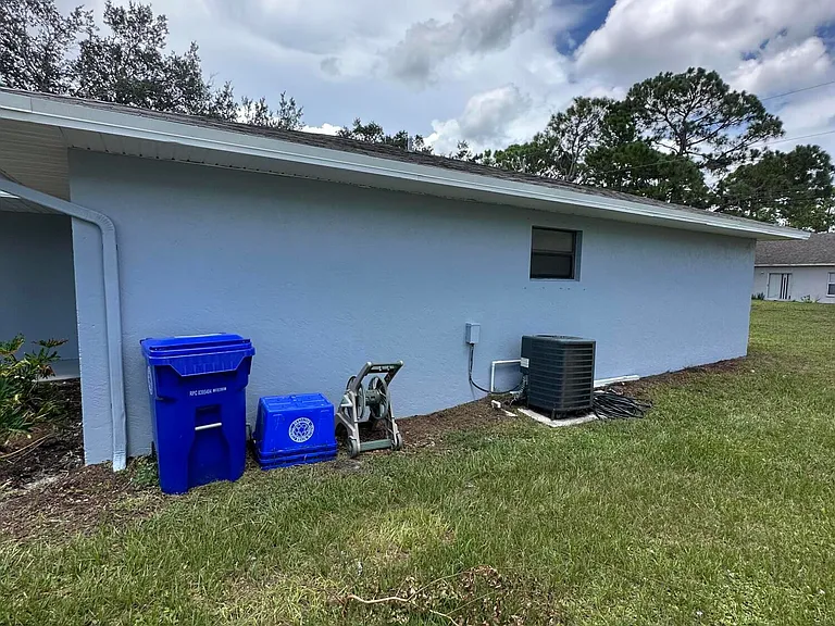 1217 Schumann Dr — Photo 24