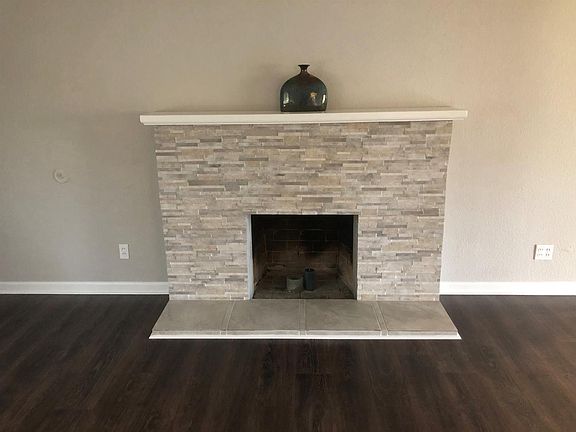 4th image of 5400 Priscilla Ln
