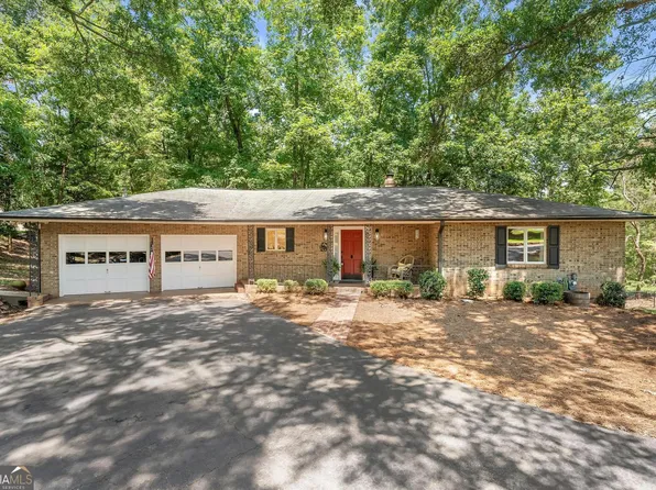 2209 Ridge Rd, Hartwell, GA 30643