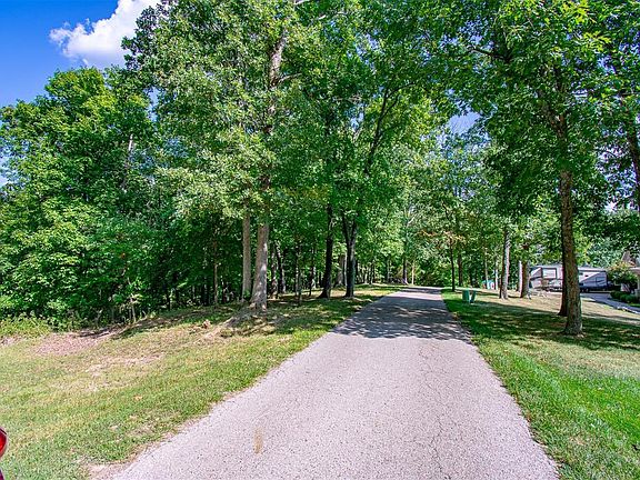 4th image of 1218 Wooded Fork Dr