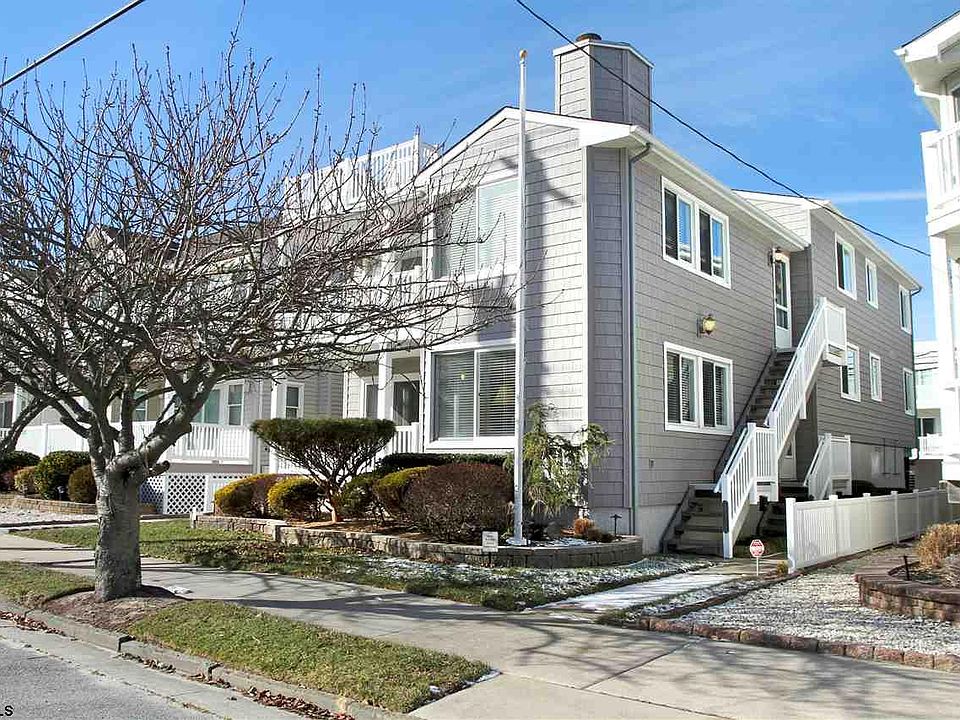 1st image of 2308 Central Ave #1