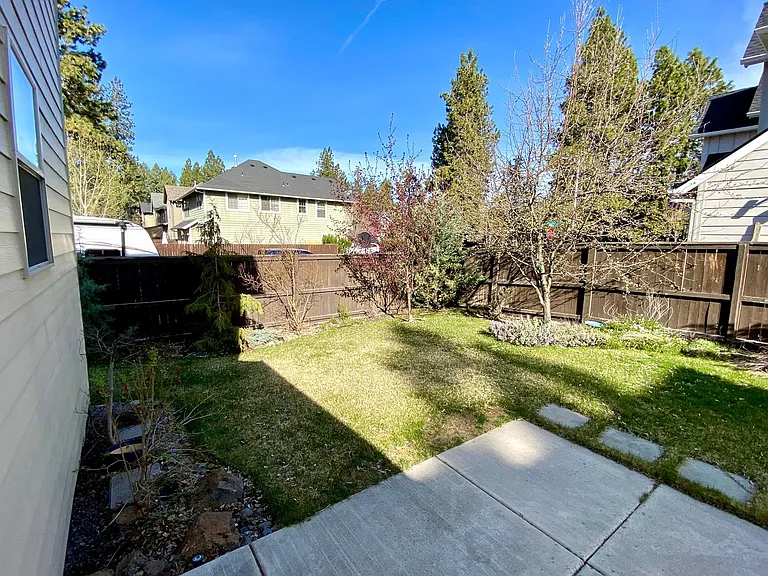 19766 Clarion Ave — Photo 35