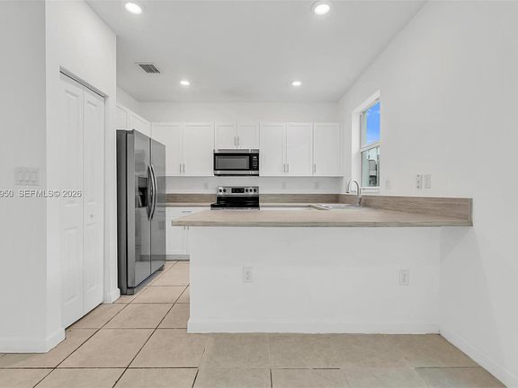 4th image of 1791 SE 27th Ter #1791