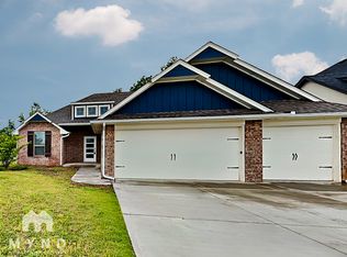 828 Barajas Ter, Mustang, OK 73064
