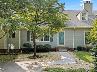 804 Olde Pioneer Trl APT 158, Knoxville, TN 37923