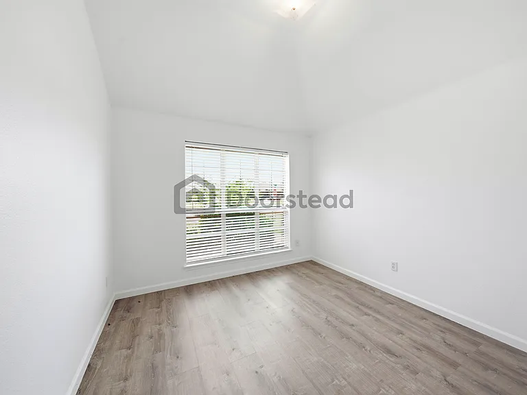 108 Cherokee Dr — Photo 22