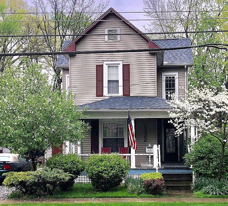 1st image of 1322 Lancaster Ave