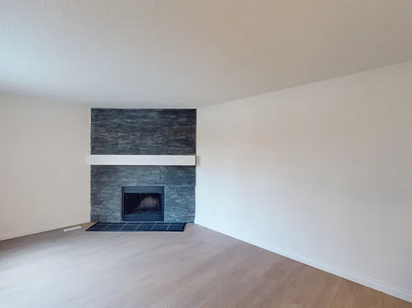 14815D Riverbend Rd NW, Edmonton, AB T6H 5A9