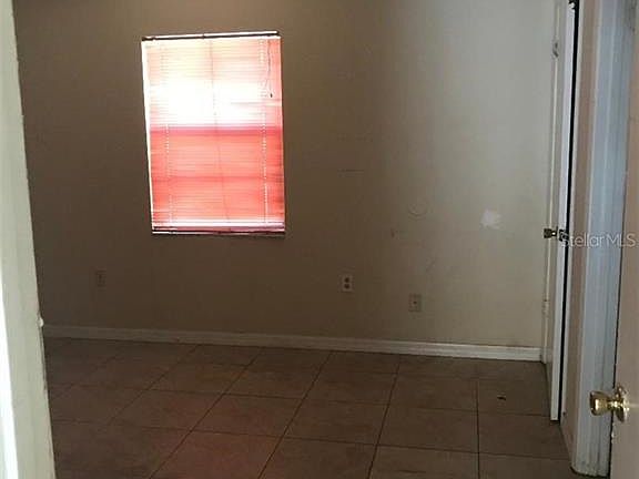 4th image of 2488 Chestnut Woods Dr