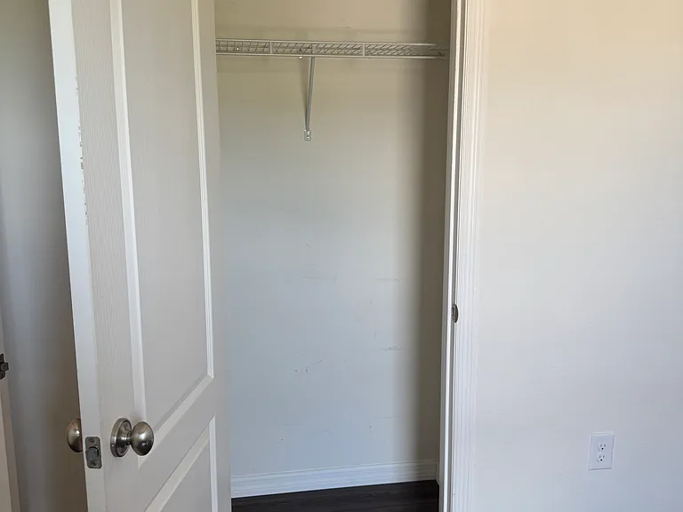 101 Misty Glen Ln — Photo 20