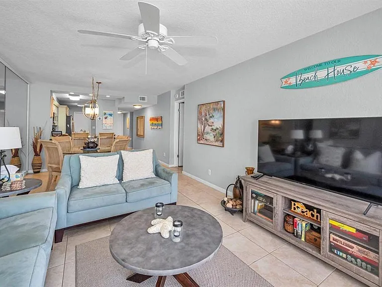 5901 Bahia Del Mar Cir #223 — Photo 11