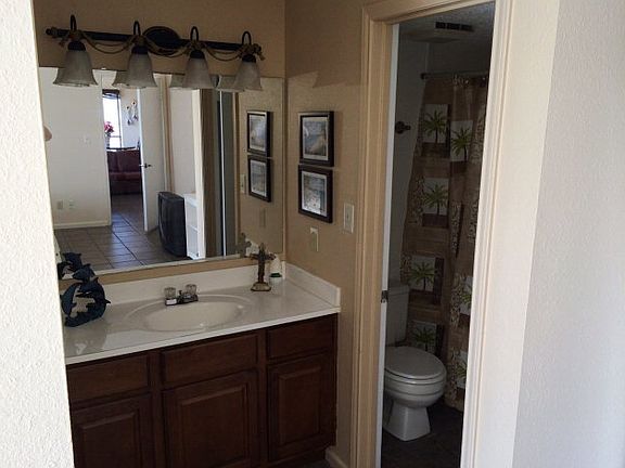 5th image of 109 W Tarpon St #203