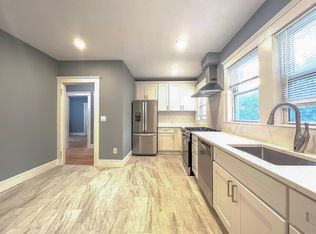 39 N Crescent Circuit, Brighton, MA 02135