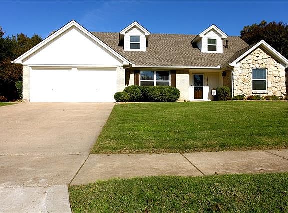 2nd image of 2823 Bay Meadows Cir
