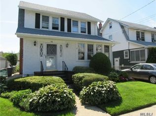 91 N Cottage St, Valley Stream, NY 11580