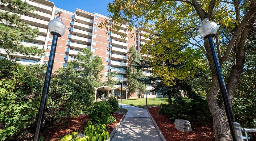 Building Photo - 25 Duncanwoods Dr #2BR