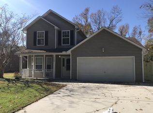 8689 Deerwood Dr, North Charleston, SC 29406