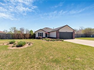 1306 White River Rd, Elkins, AR 72727