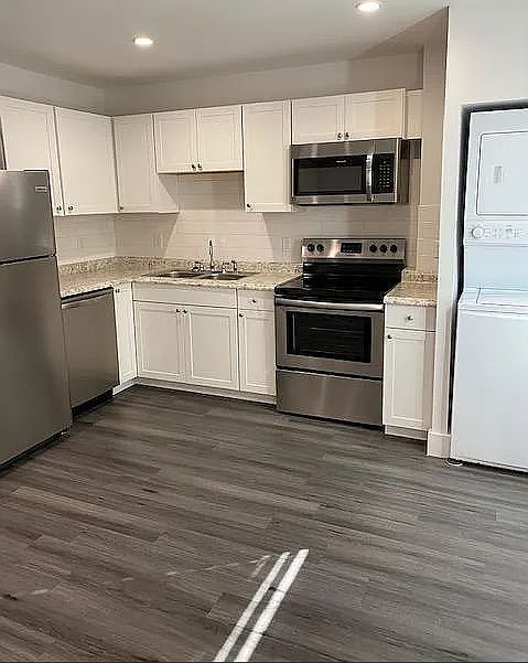 1st image of 312 E Pineloch Ave #D0b451c03