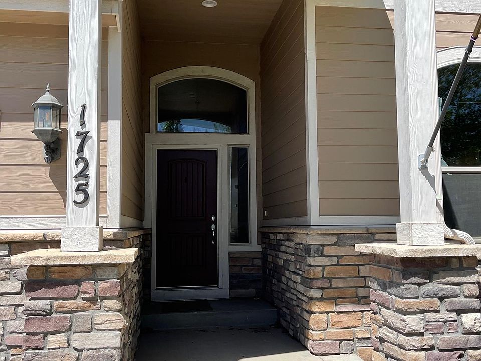 2nd image of 1725 Wales Dr