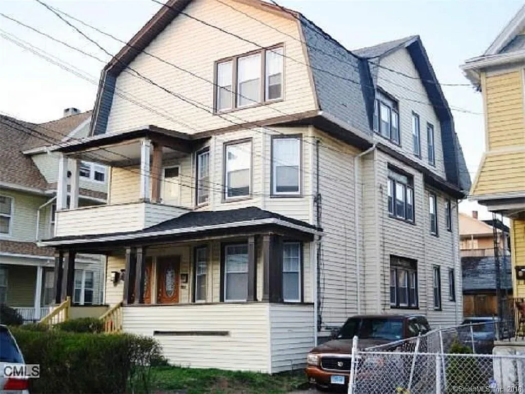 240-244 Parrott Ave photo 1