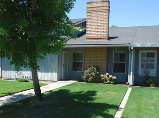 1141 5th Ave, Kingsburg, CA 93631