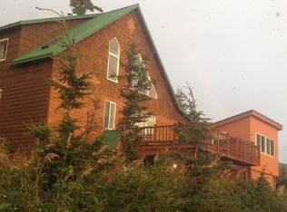 18121 Golden View Dr, Anchorage, AK 99516