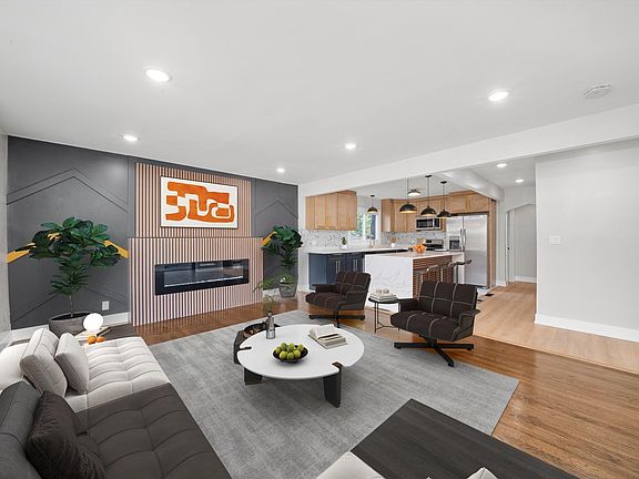 2nd image of 657 Orchid Dr