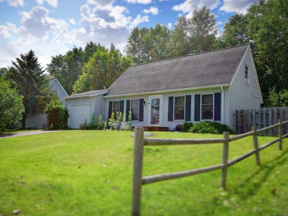 1st image of 36 Sunnyfield Dr