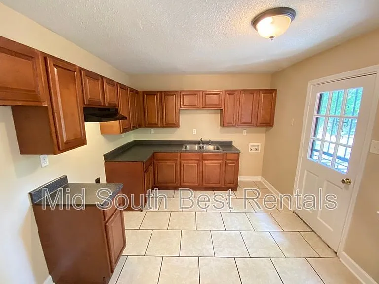 3754 Windermere Rd — Photo 6