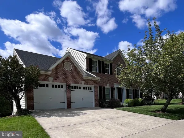 11705 Hunters Run Dr, Cockeysville, MD 21030